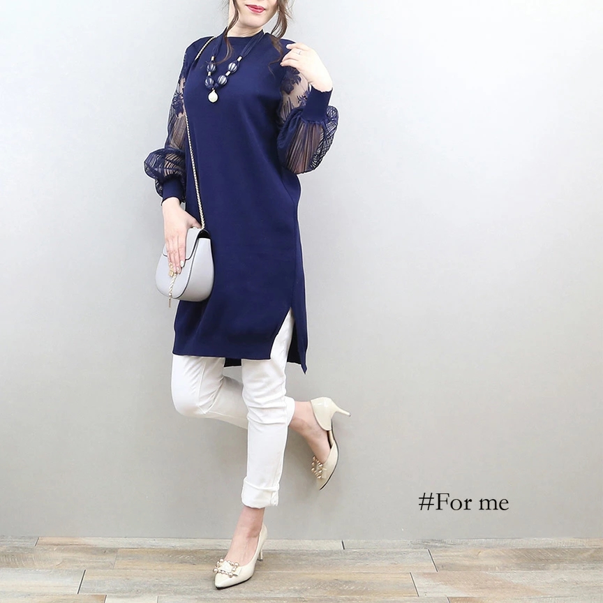 ポワン袖のロング丈シアーレースニットチュニック